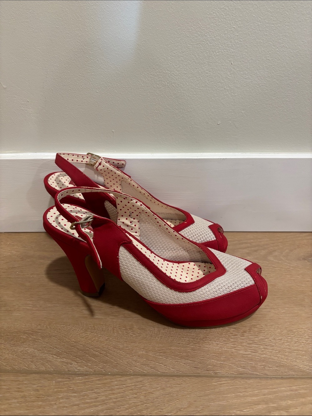 “But Another Innocent Tale” Red and Cream Slingback Peep-Toe Heels - US7.5